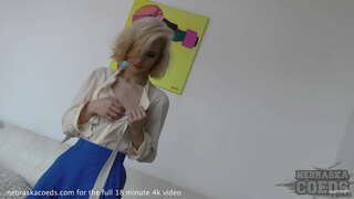 Geulis pirang gadis mere ultra panas striptease aneh obyék botol panempatan kreatif porno