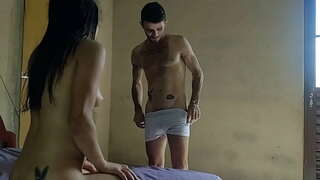 Novinha Lalla Potira dando gostoso para Betosmoke e Groot Bambu