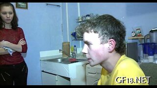 Деякі підліткові красуні не можуть уявити своє життя