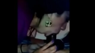 O MELHOR de dois MUNDOS! Latina e Asiática vagabunda tem um selvagem, sexy fodendo com BBC